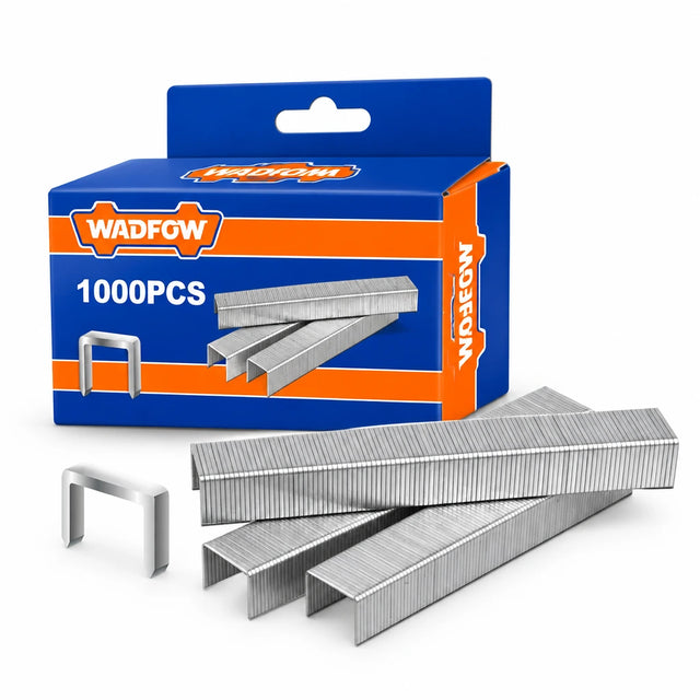 Wadfow WNA0708 1000-piece box of 8 mm metal staples with joined strips and one loose staple on white background