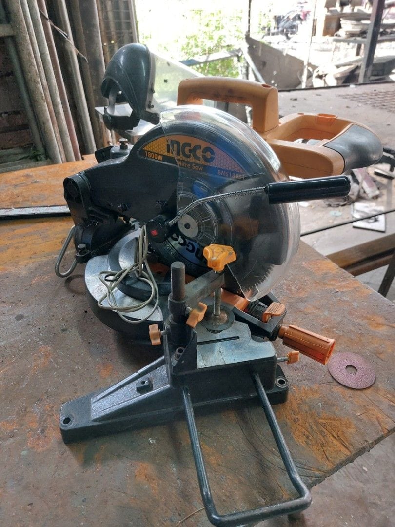 Ingco Mitre Saw 1800W - BMS18001 | Shop Online in Accra, Ghana - Supply Master Bench & Stationary Tool Buy Tools hardware Building materials