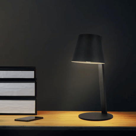 TKLD Table & Floor Lamps Solar-Powered Portable Outdoor LED Table Lamp - 2W