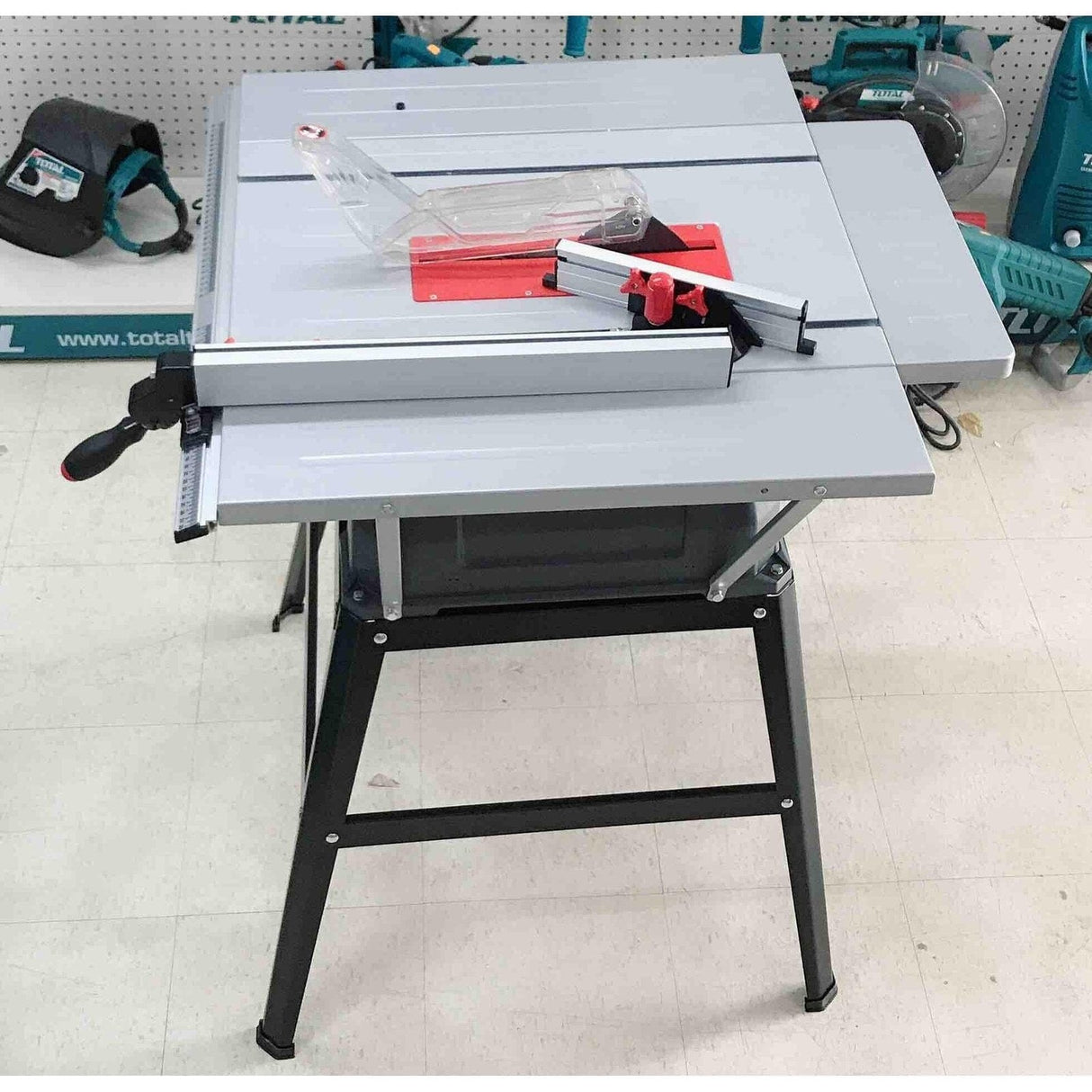 Total Bench & Stationary Tool Total Table Saw 1500W 254mm - TS5152543