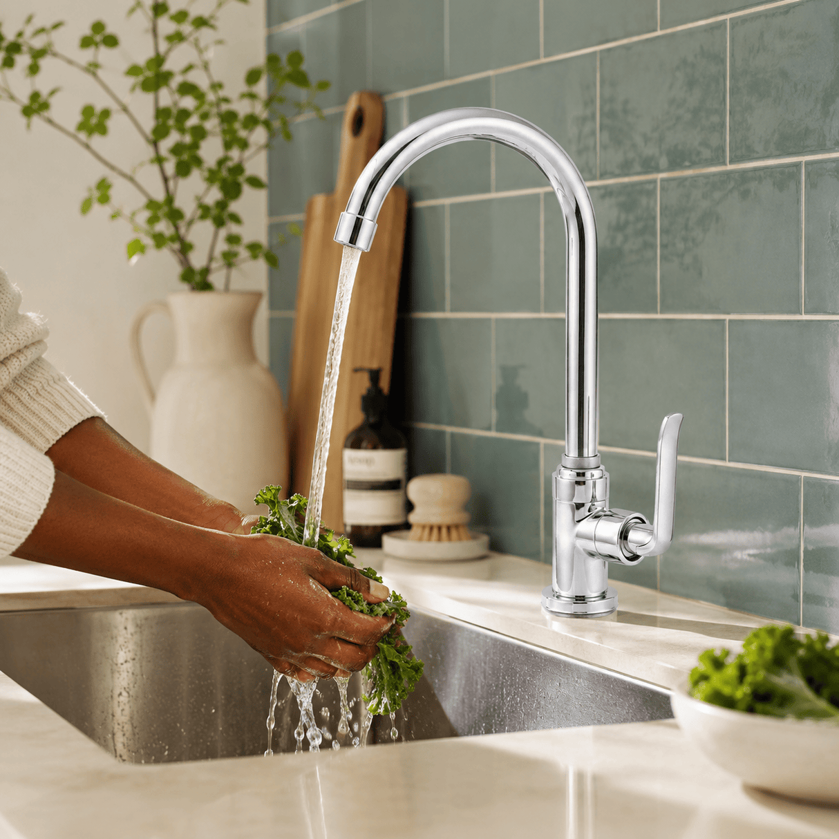 Wahkit Kitchen Tap Wahkit Chrome High Arc Kitchen Faucet Tap in Zinc Alloy - K-8979