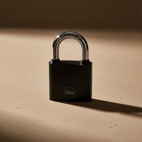 Yale Padlocks & Accessories Yale Y111 60mm Cast-Iron Padlock with Hardened Steel Shackle | Silver & Black