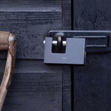Yale Padlocks & Accessories Yale Y113BL 90mm Cast-Iron Shutter Padlock with Hardened Steel Shackle - Y113BL/90/119/1